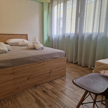 Agora Residence Chios Town Ngoại thất bức ảnh
