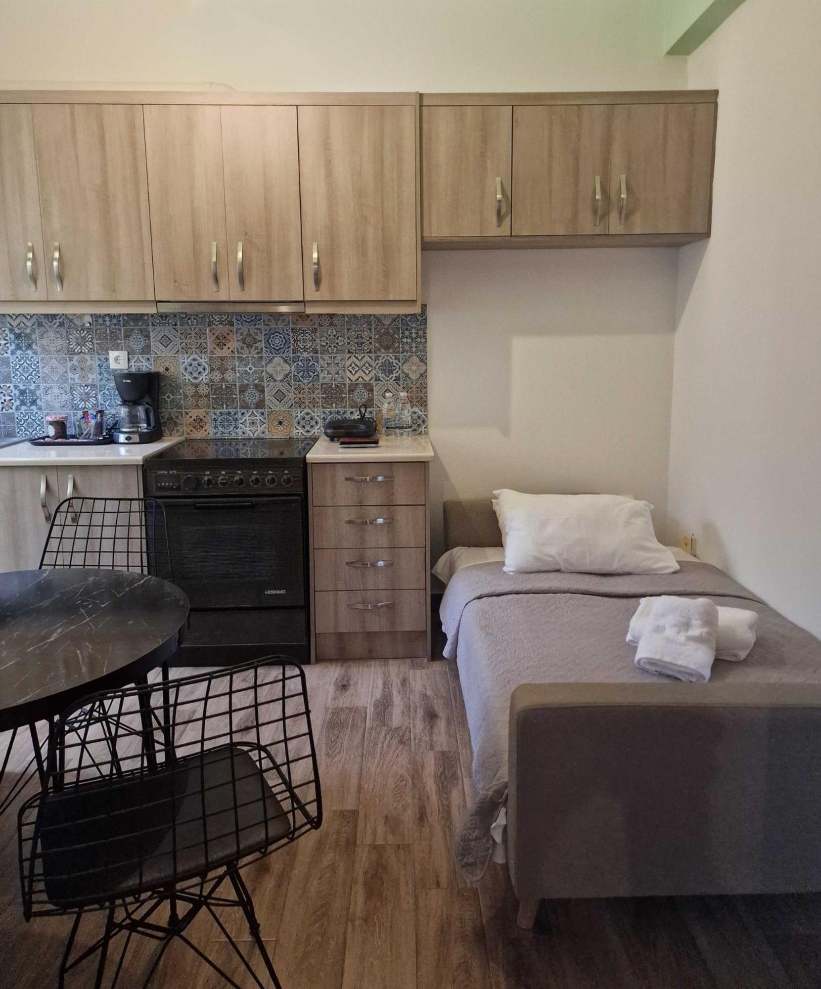 Agora Residence Chios Town Ngoại thất bức ảnh